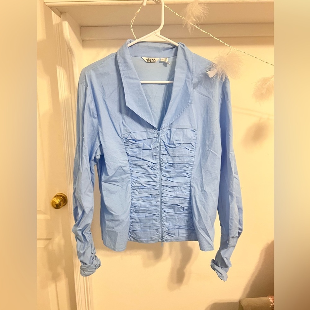 VENDOR ITEM : FINAL PRICE Vintage Stera Blue Zip Up Blouse